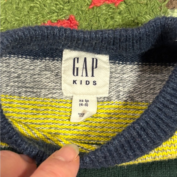 GAP sweater XS (Size 4-5) - Picture 3 of 4